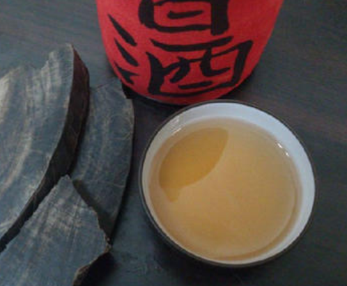 沉香果泡酒 沉香果泡酒制作方法